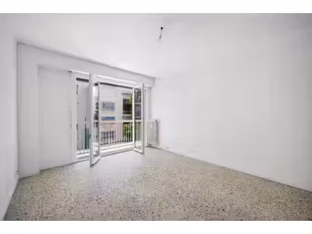 antibes - 3 pieces - avec balcon et parking
