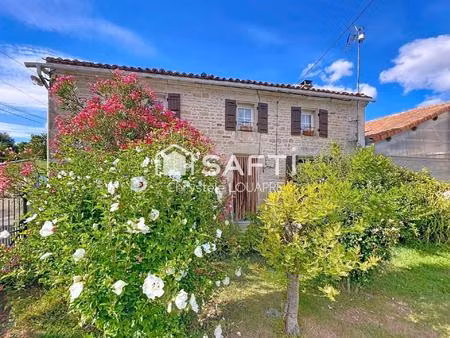 maison charentaise 3 chambres à rénover 142 m² avec possibilité d ' agrandir