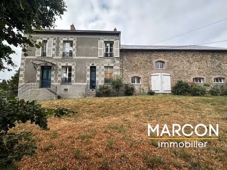 grande maison de campagne
