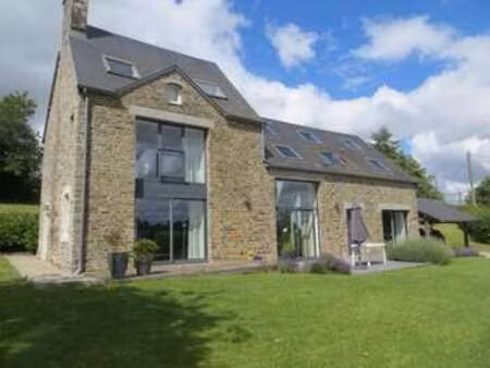 vente maison à souleuvre-en-bocage (14350) : à vendre / 185m² souleuvre-en-bocage