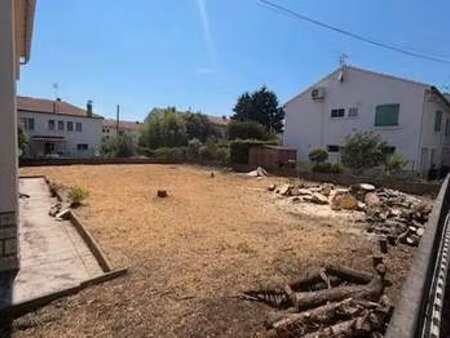 vente terrain à nîmes (30000) : à vendre / 336m² nîmes
