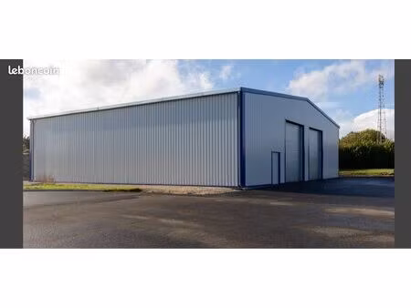 bâtiment hangar garage