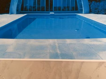 maison 192 m2 studio indépendant piscine verger680.000