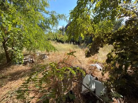 terrain 400 m² creteil