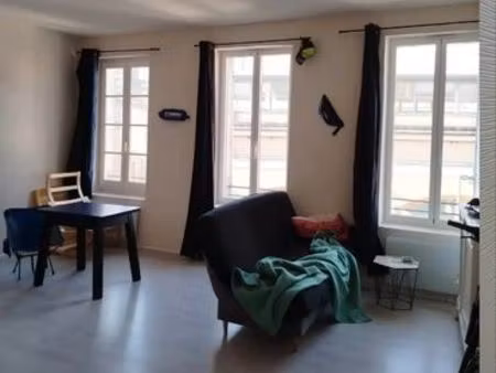 studio meublé préfecture/de baudres