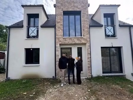 propriété 5 pièces 100 m²