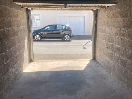 box / garage fermé de 15m2