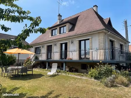location maison centre pacy sur eure 6 pièces 146m²