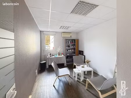 bureaux 105 m² angoulême