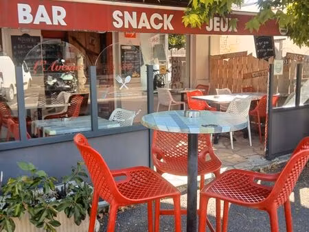 bar  restaurant
