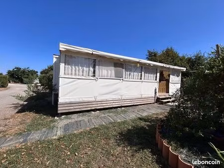 mobil-home irm omega confort avec grande terrasse