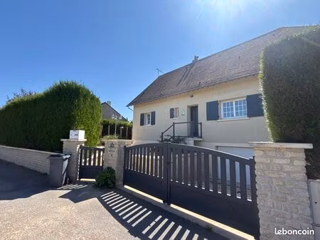 maison à versainville