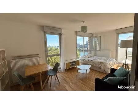 studio meublé 32m2 avec terrasse — alfortville – proche bords de seine