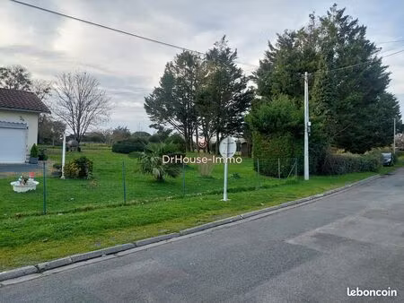 terrain 633 m² pisany