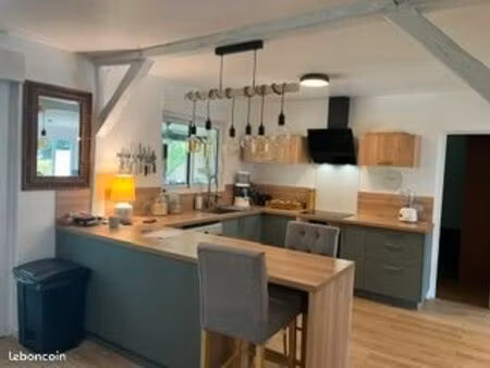propriété de caractère avec parc arboré de 4 000 m² et logement indépendant