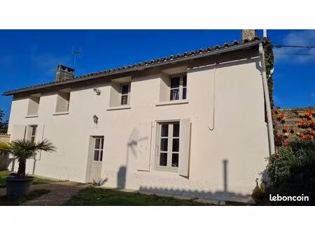 ensemble de 2 maisons rénovées