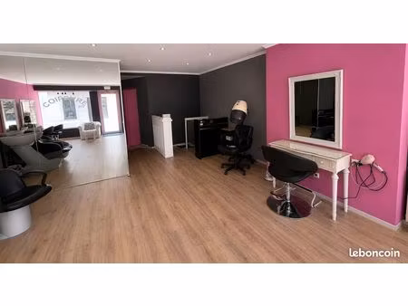 à vendre – bail salon de coiffure à dijon – cause départ à la retraite