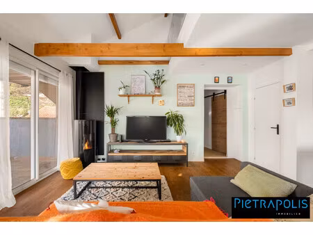 esprit maison : t6 de 161m² en parfait état - parkings