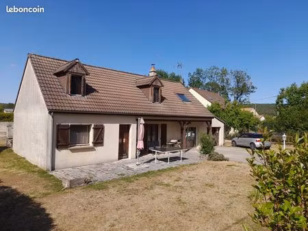 pavillon 6 pièces 105 m²