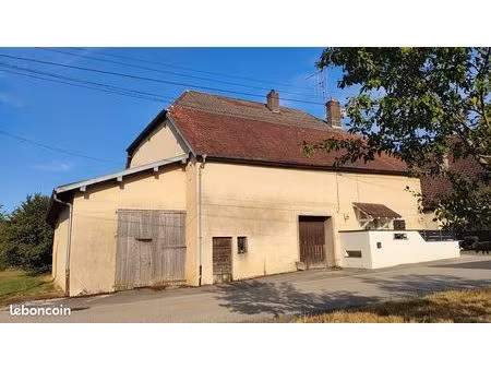bâtiment 195 m² roulans