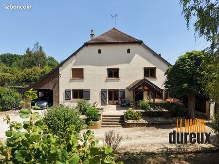 propriété 5 pièces 115 m²