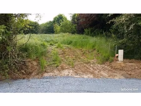 terrain 1 052 m² saint georges du vievre