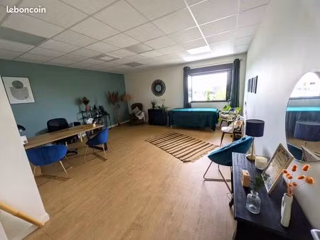 location professionnel bureau paramédical / santé 30m2