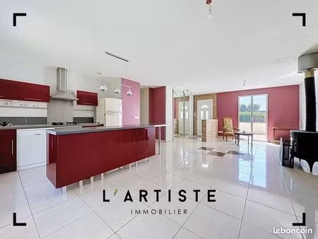 maison 6 pièces 115 m²