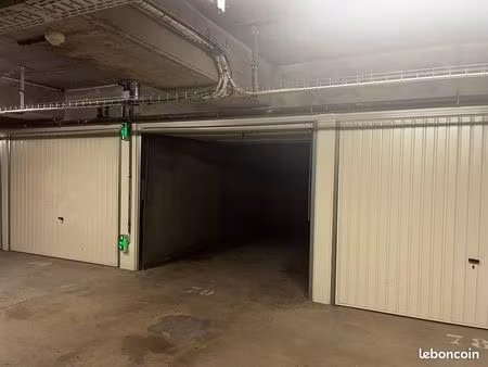 box parking