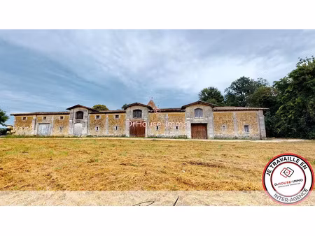 vente maison 8 pièces 259 m² à lugon-et-l'ile-du-carney (33240)  229 000 €