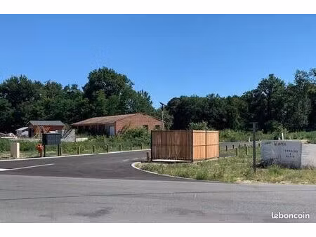 terrain 671 m² saint laurent medoc