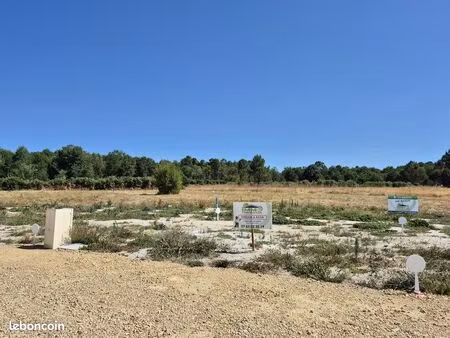 terrain 4 400 m² pompejac