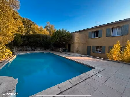 maison entre uzes et nîmes - 5 pièces + studio - piscine - sans vis-à-vis