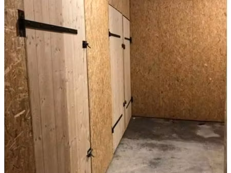 box garage