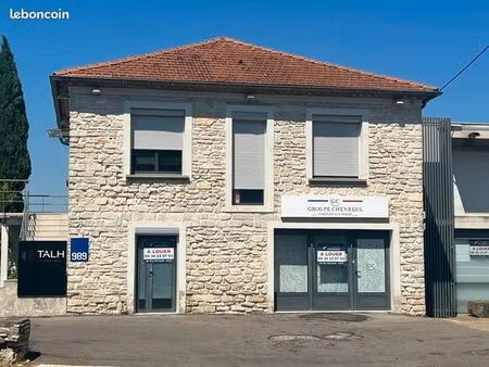 location commerce ou bureaux