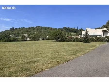 terrain 600 m² bedarieux