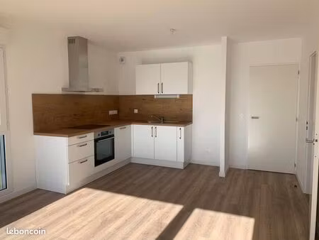 appartement 3 pièces 63 m²