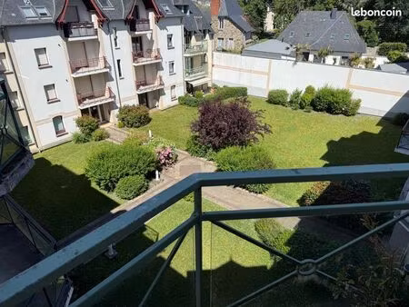 location t3 avec balcon et garage