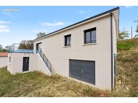 maison 5 pièces 160 m²