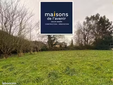 terrain 1 000 m² les iffs