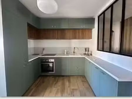 appartement 3 pieces de 81m2 entièrement refait à neuf a