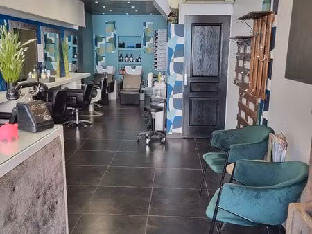 a vendre fond de commerce salon de coiffure la mure (38)
