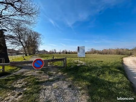 terrain 1128 m² rochetoirin