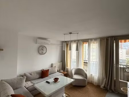 appartement t4