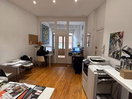 a louer local commercial/ bureaux  quartier st etienne/ carmes toulouse (31000)
