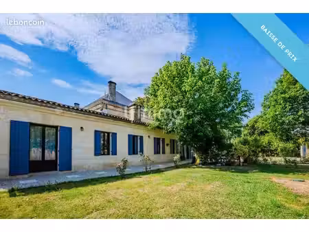 maison 8 pièces 272 m²