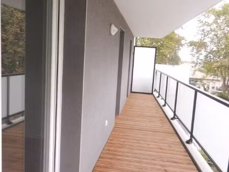 appartement 3 pièces 63 m²
