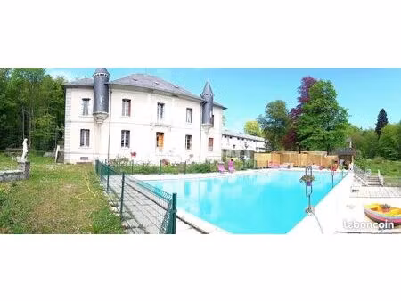 chateau 12 pièces 650 m²