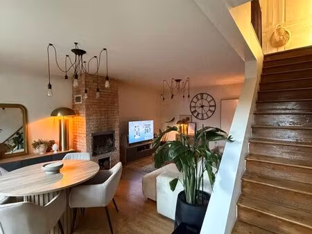 maison de village de 100 m² avec garage  cave voûtée et panneaux solaires