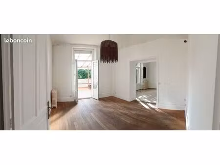 ancienne maison de maître 165m² – vue pilat  piscine sous dôme & clim complète